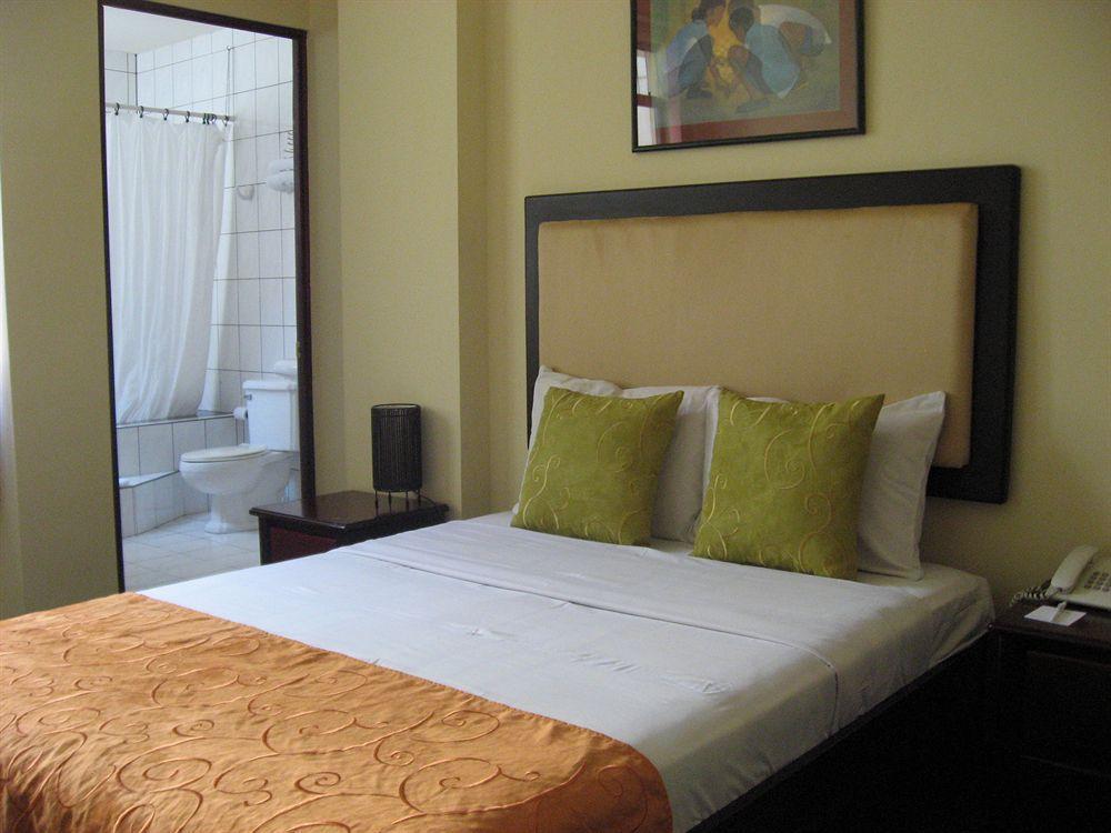 Isla Verde Hotel San Jose  Exterior photo